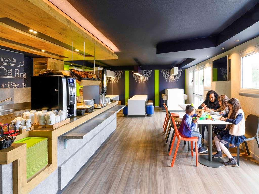 Ibis budget Saint-Étienne stade Facilidades foto