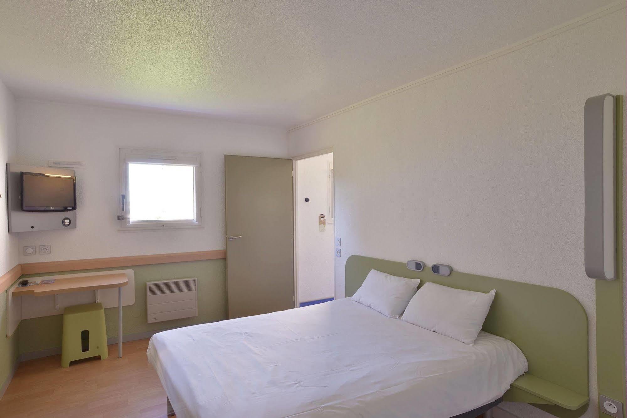 Ibis budget Saint-Étienne stade Exterior foto
