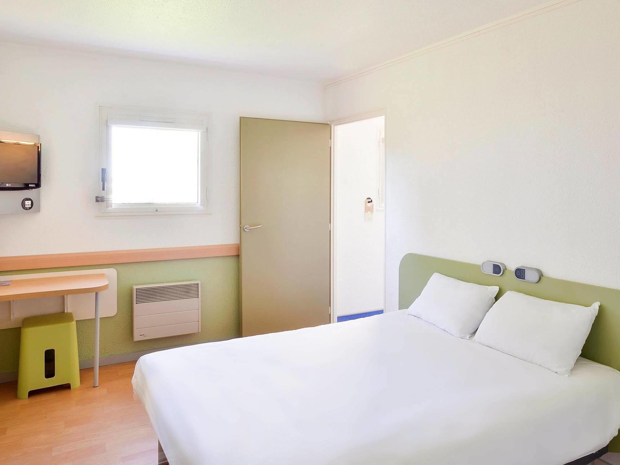 Ibis budget Saint-Étienne stade Exterior foto